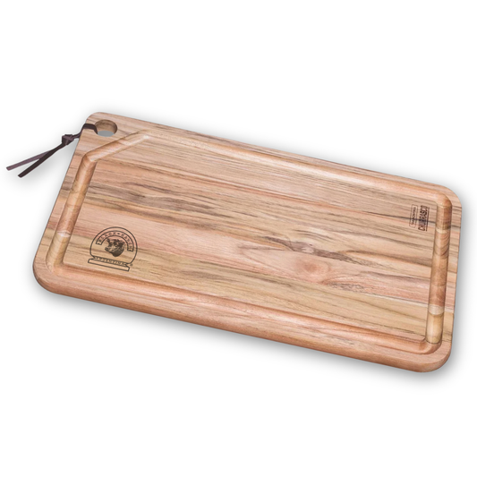 Black Ranch Select | Schneidebrett aus FSC® Teakholz 40 x 24 cm | Großes Holzbrett mit Saftrille | Premium BBQ & Küchenbrett